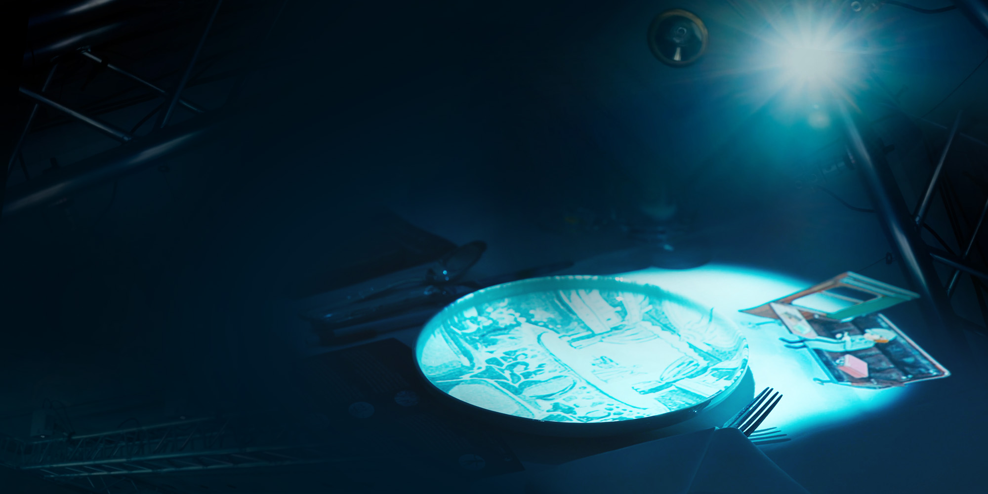 Immersives Krimidinner mit modernster Technik